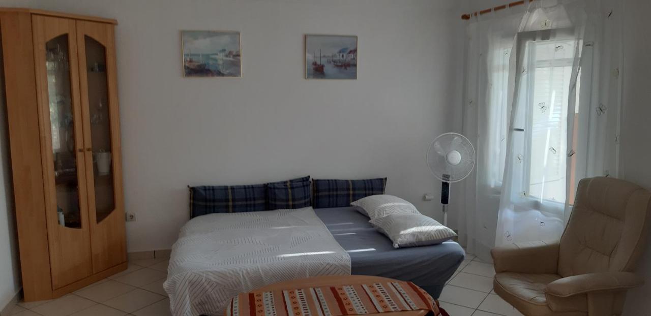 Alexandros Cosy House For Family Vacation Apartman Hriszí Aktí Haniá Kültér fotó